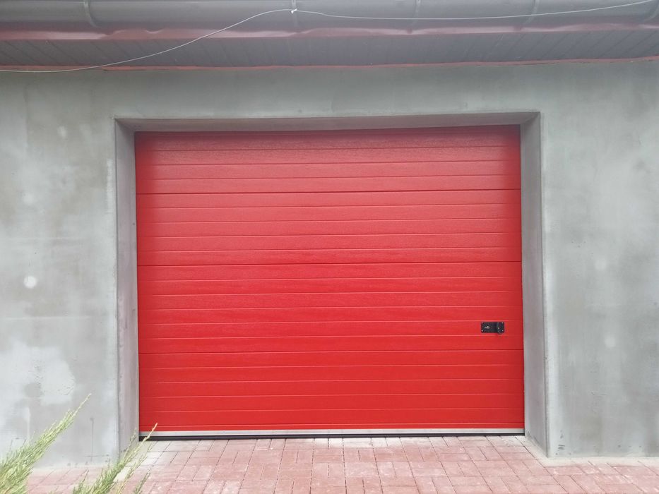 Brama segmentowa garażowa przemysłowa bramy garażowe Rakszawa