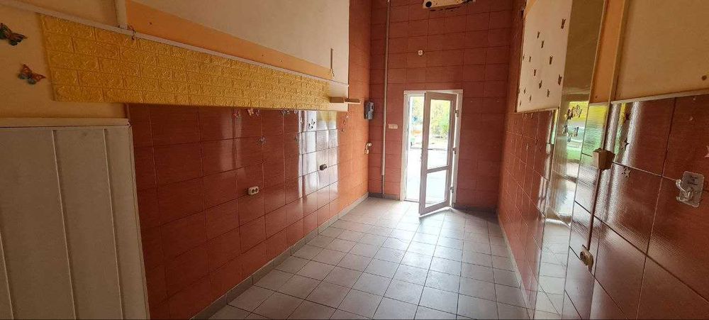 Пр.Корабелів 13 кв.м. гарна локація окремий вхід