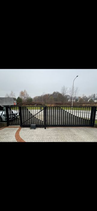 Brama wjazdowa  stan bdb