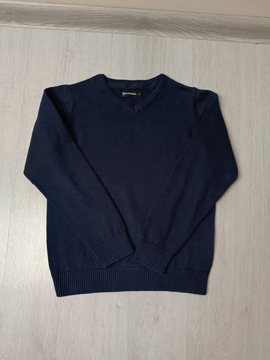 Sweterek granatowy r 128 chłopięcy galowy