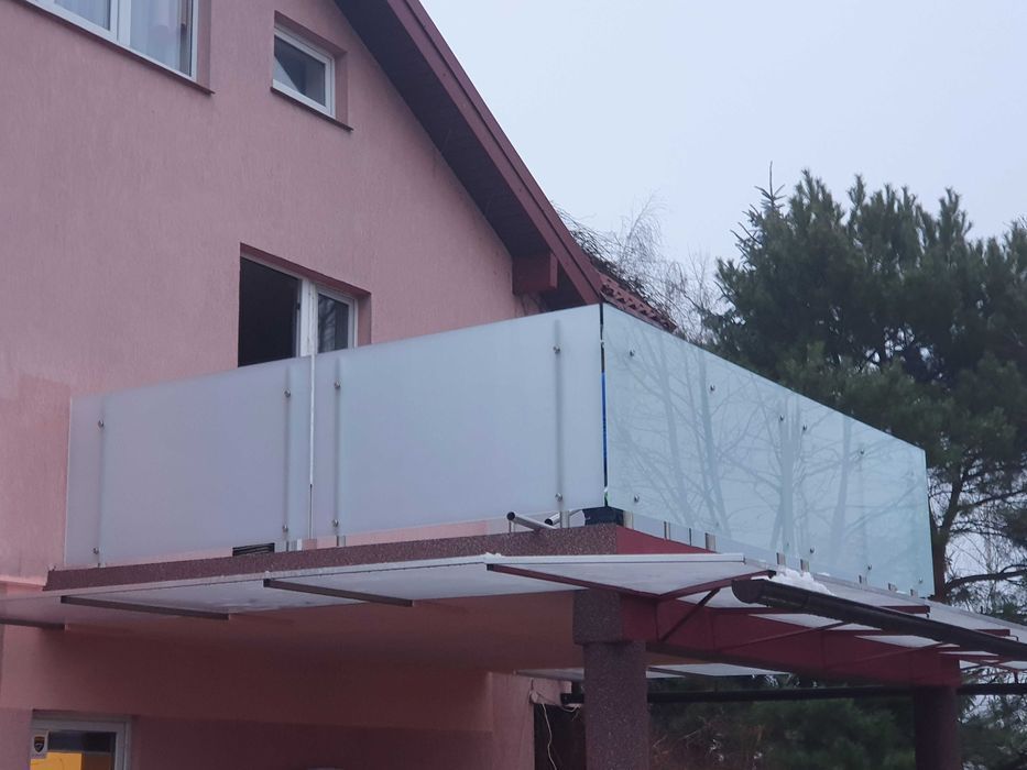 Balustrada nierdzewna balkonowa, tarasowa oraz schodowa