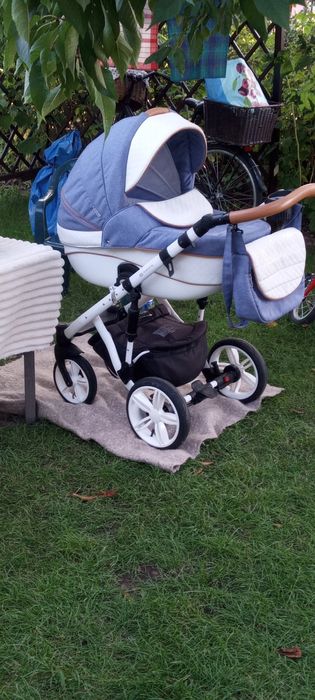Wózek 3 w 1  niebiesko bialy