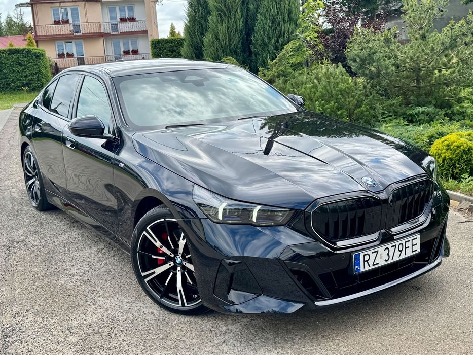 BMW Seria 5 BMW G60 520xd 197km xdrive m-pakiet salon polska BMW KRAKOW