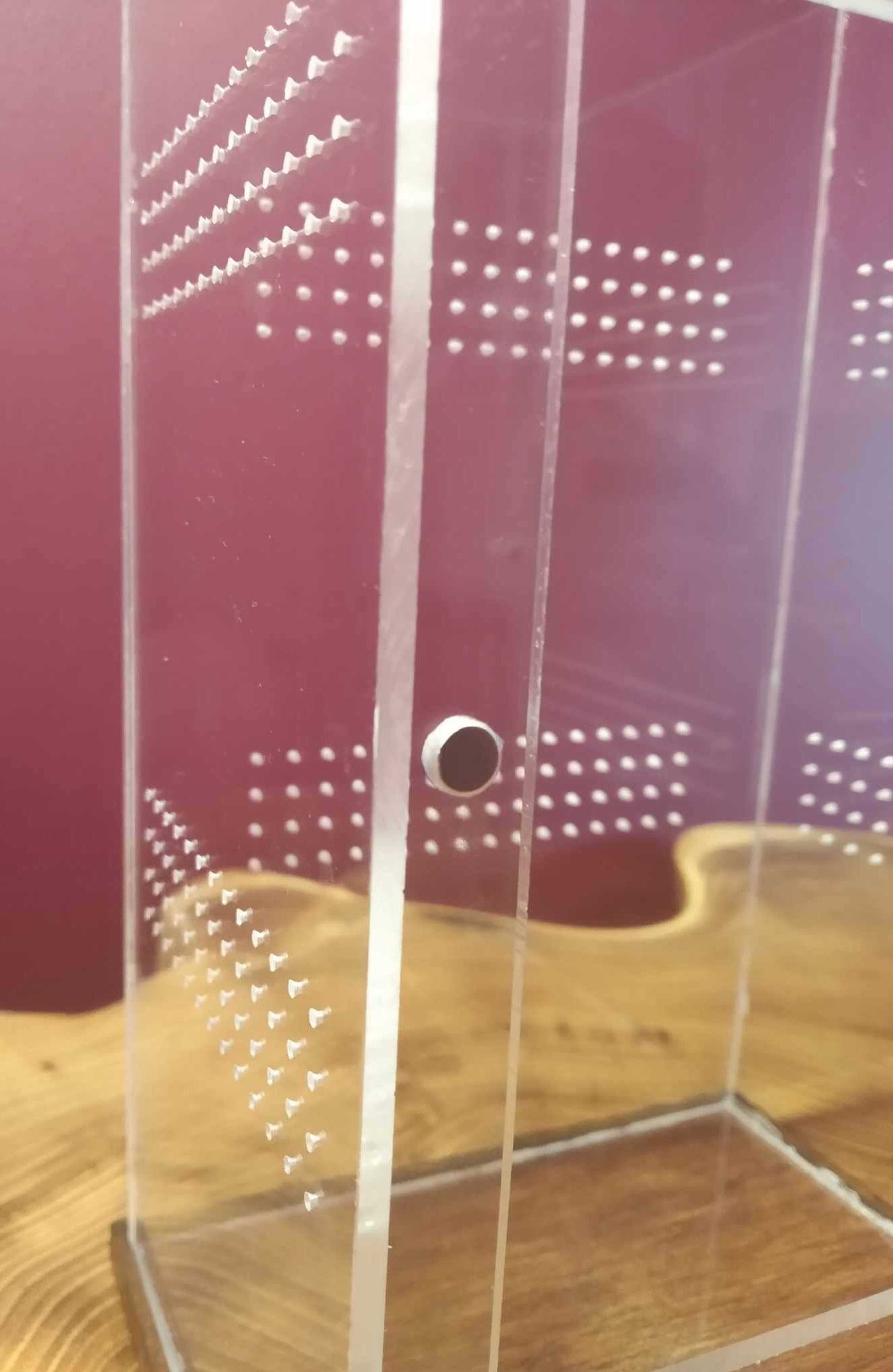 Terrarium z drewnianym stojakiem. Terrarium dla pająków, modliszek itp