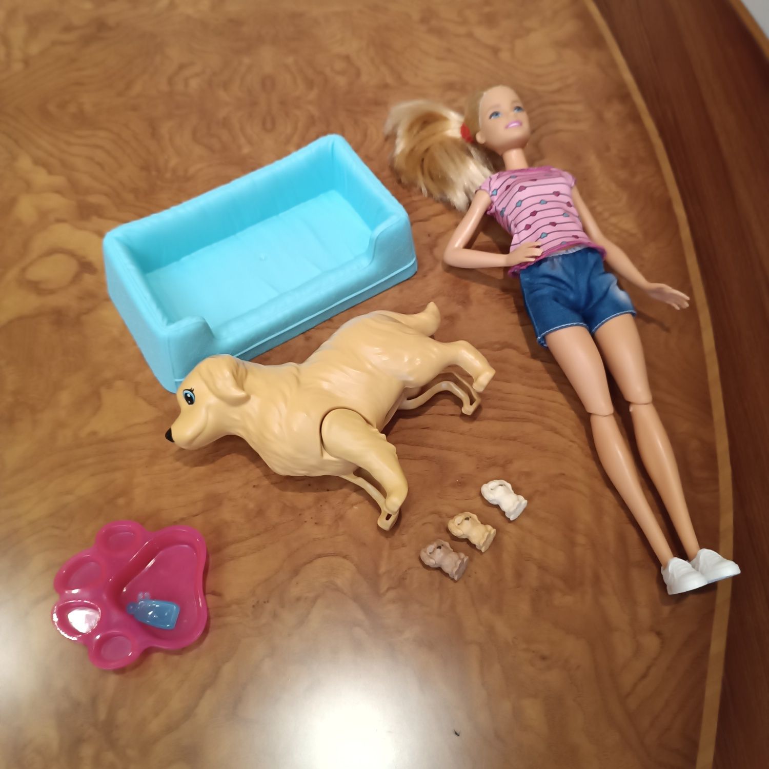 Лялька Barbie Барбі та собака з новонародженими цуценятами + подарунок