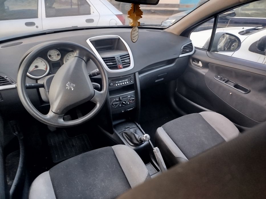 Peugeot 207 Sw 1.4i 2008 Sem motor/Acidentado/Com documentos