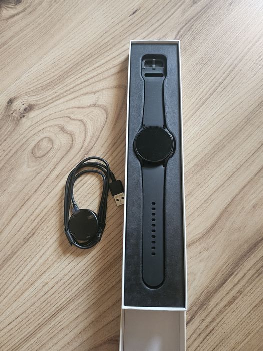 Smartwatch Samsung Galaxy Watch 4 (R860) czarny