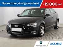 Audi A3 1.2 TFSI, Xenon, Bi-Xenon, Klimatronic, Tempomat, Parktronic,