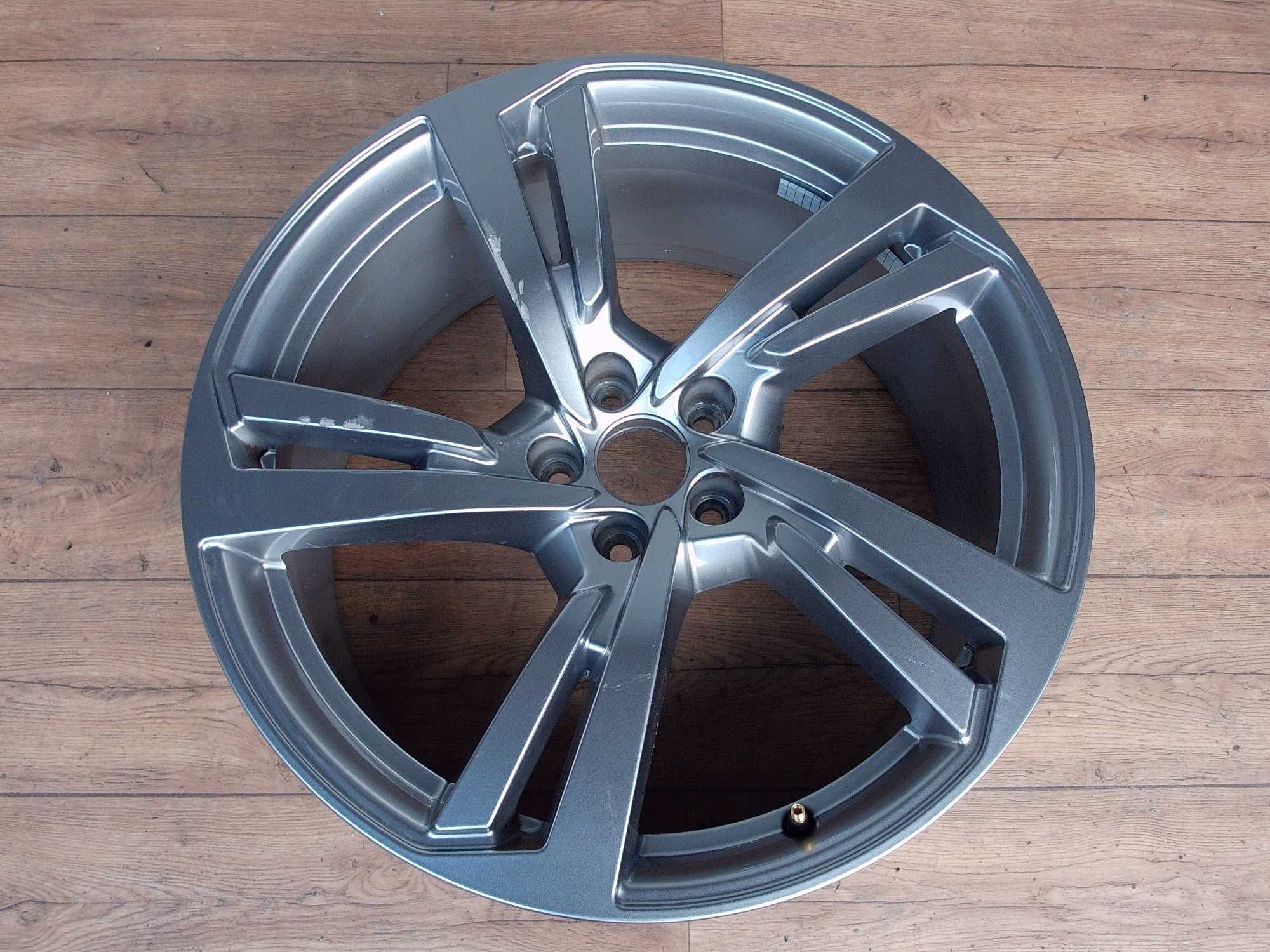 Alu Audi 20x8,5 5x112 ET30 1szt