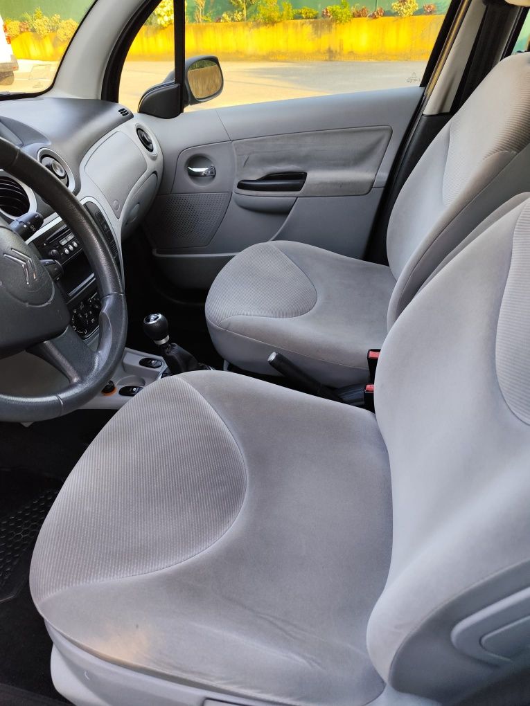 Citroën C3 a Gasolina - 2006, 200.000 km, Muito Económico