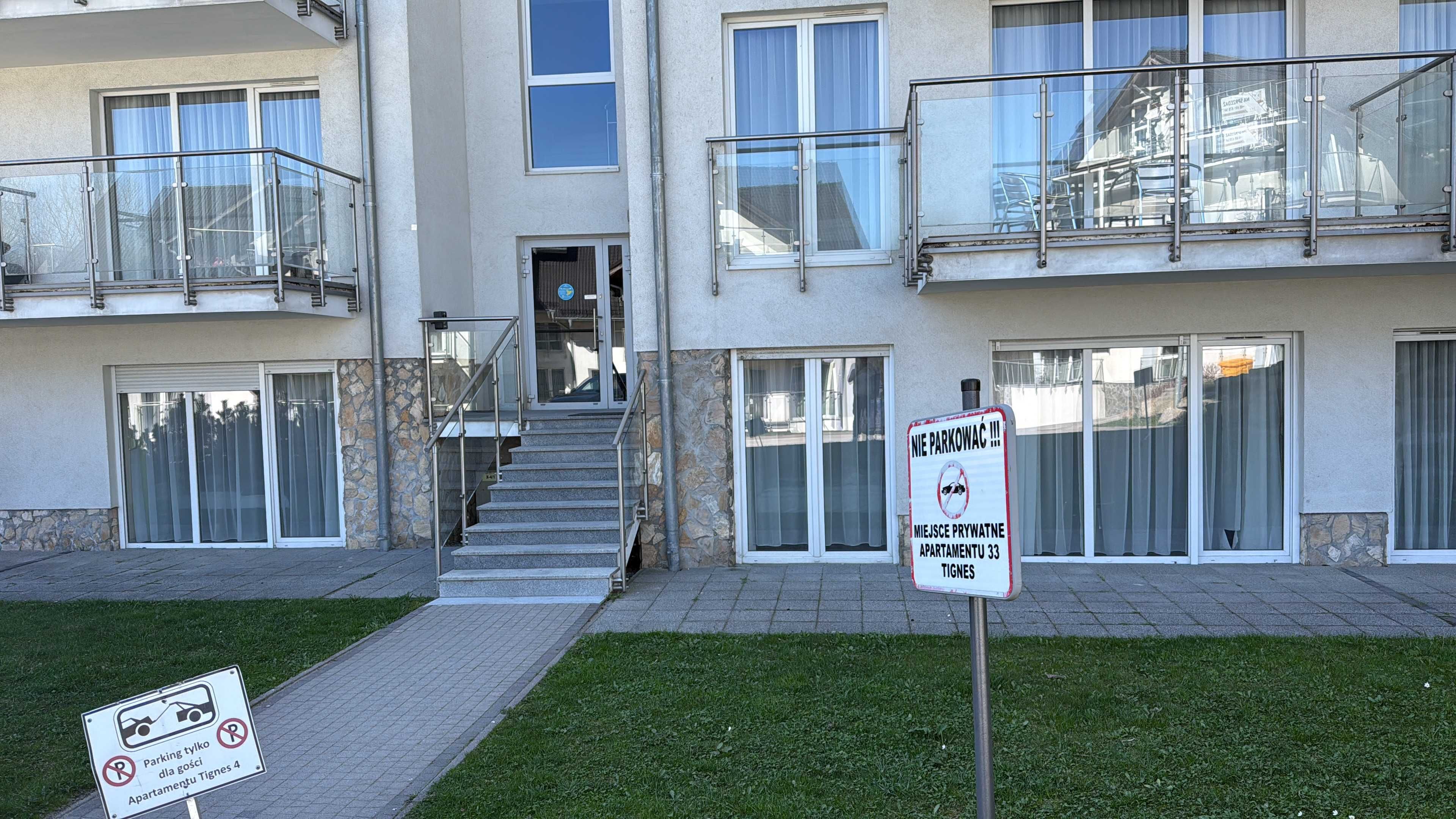 KWATERY PRACOWNICZE  Apartament 2p. Sienna ul Na Skarpie 8 CZARNA GÓRA