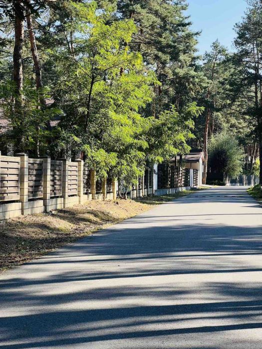 Участок Обуховка катеджный поселок Сосновый Берег лес река