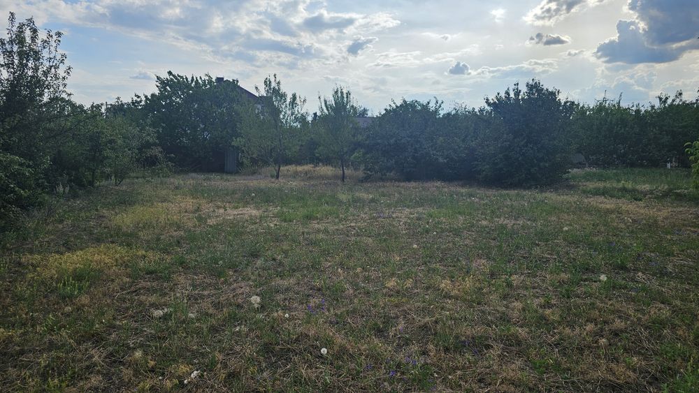 Продам земельну ділянку Соколівське біля Жадова