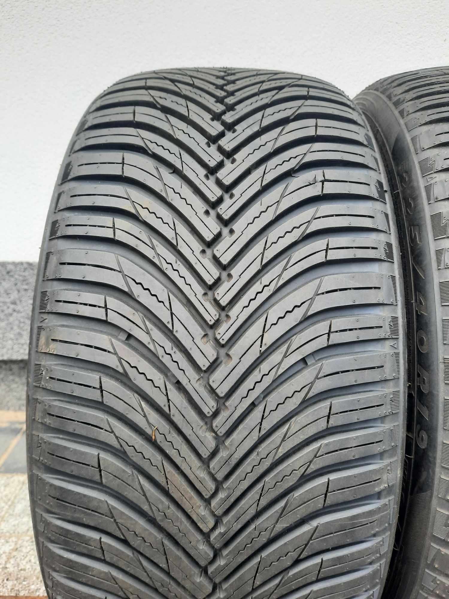 4 opony 225/40 R19 Michelin CrossClimate Maxxis 7mm 2021r