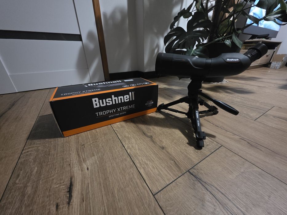 Luneta obserwacyjna Bushnell + statyw.