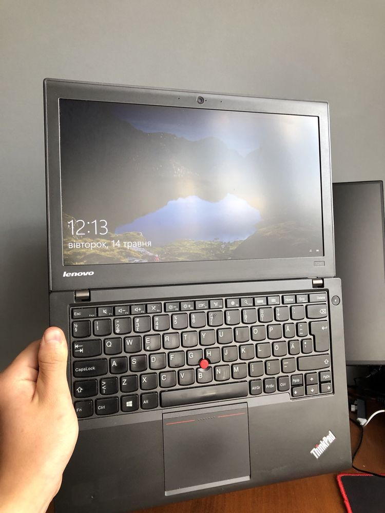 Lenovo ThinkPad X240 I5 | 8gb | SSD | 2 Акумулятори