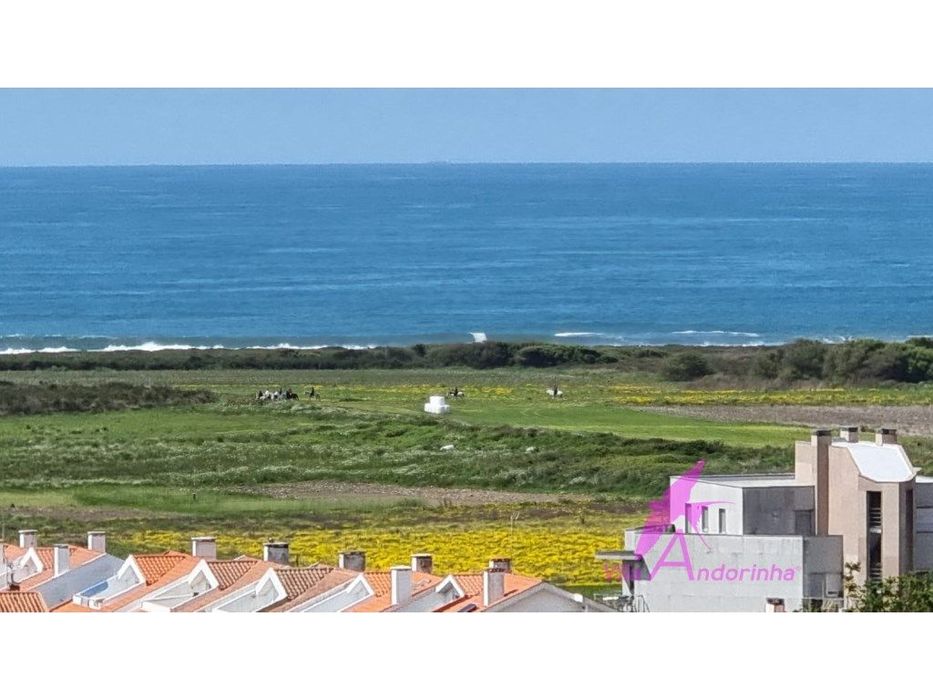 Terreno com 1200 M2 para construção na Areosa com vista mar, campo ...