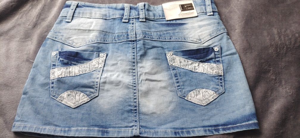 Spòdniczka mini Armani jeans rozmiar s/m