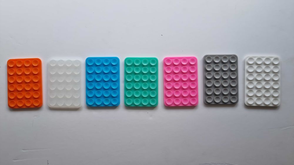Pack de 7 Suportes de Ventosa em Silicone para Telemóvel