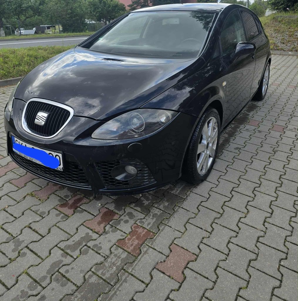 Sprzedam samochód seata leon