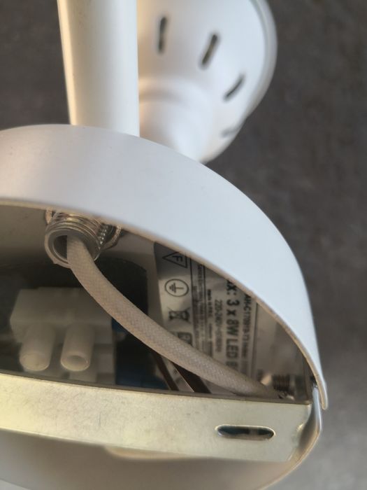 Nieużywana lampa metalowa potrójna plus kinkiet 3xE14, 1xE14