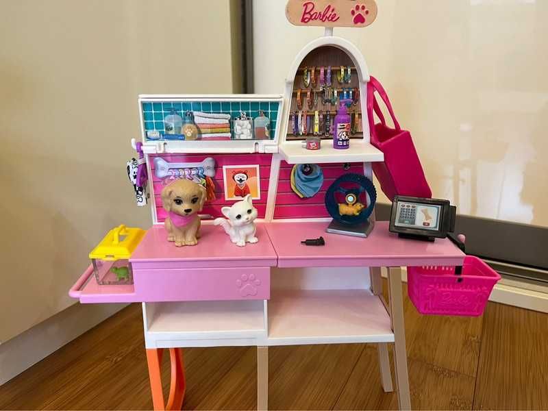 Barbie Sklepik salon dla zwierzaków Weterynarz GRG90