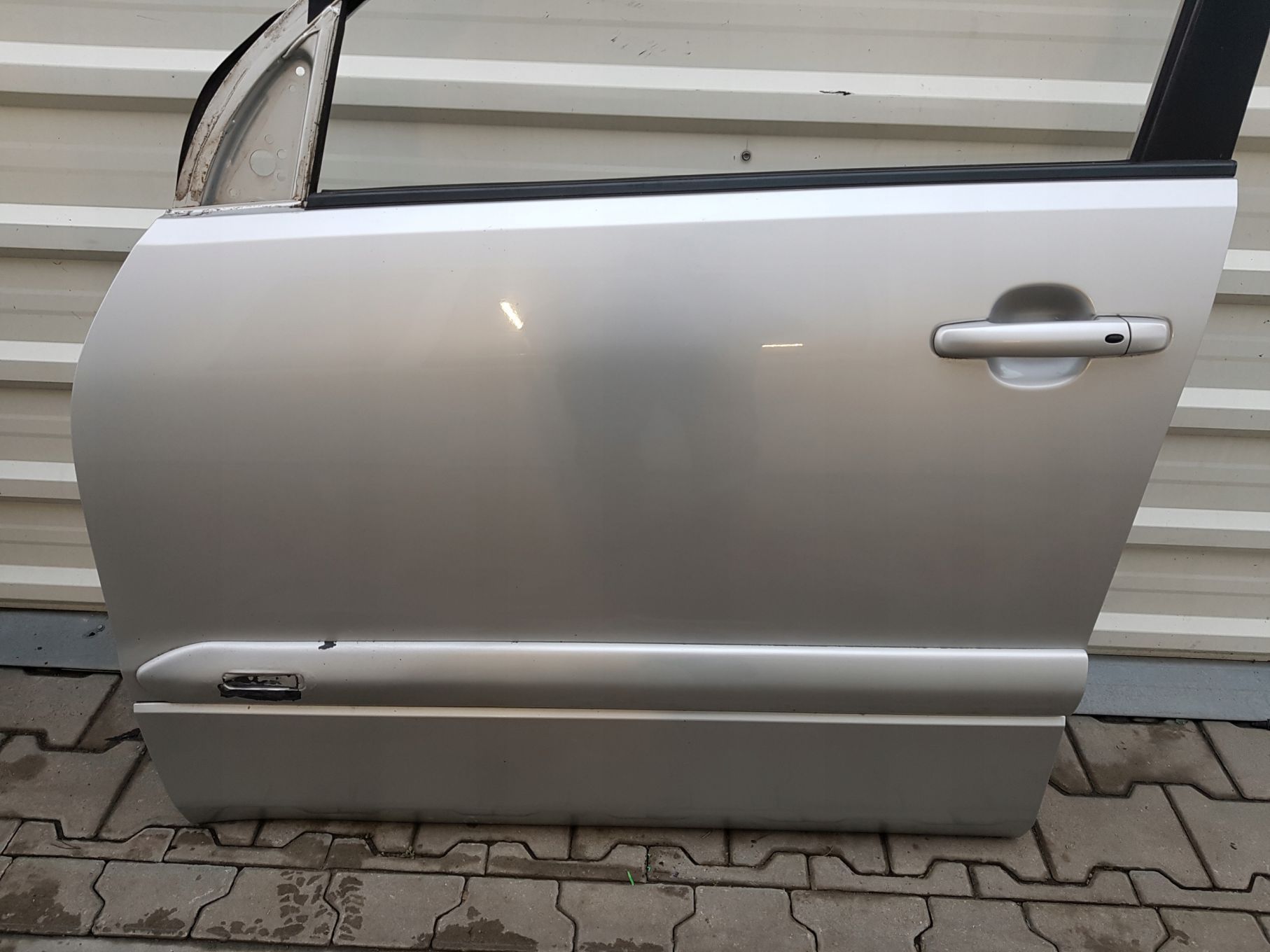 SUZUKI GRAND VITARA 2 II 05-10r DRZWI LEWE PRZÓD 5D Z2S