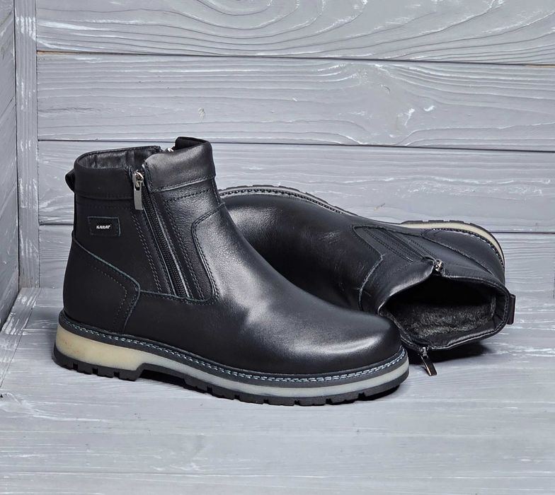 Кожаные мужские черные зимние сапоги на меху / байке TM Karat / Карат!