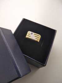 Złoty sygnet z cyrkonią i białym złotem 585 R 27