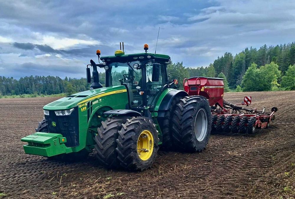 Usługi rolnicze - szeroki zakres usług, nowoczesny sprzęt