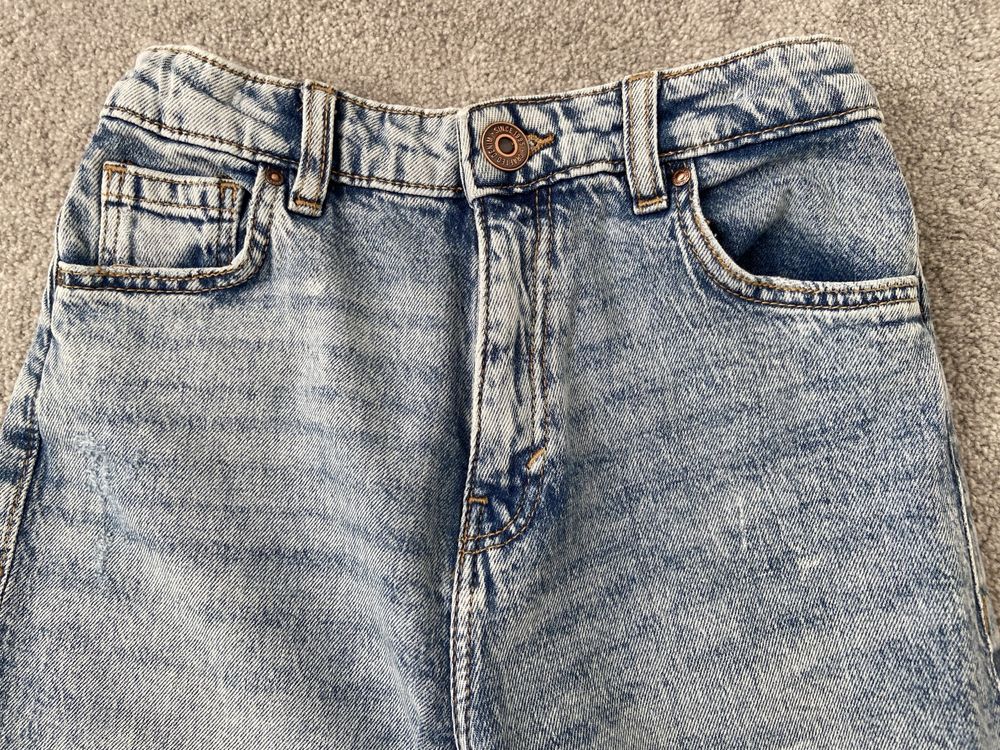 Spodnie jeansowe dziewczęce C&A rozmiar 140 j.nowe
