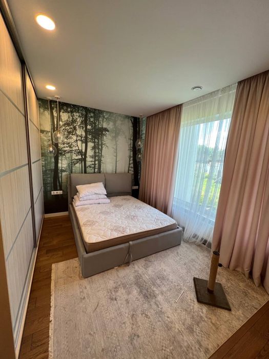 Оренда Преміум Котеджу в Брюховичах серед соснового лісу