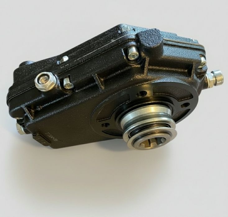 Przekładnia multiplikator WOM żeliwny 1:3,5 do tłoczkowej