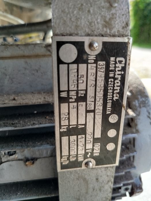 Sprężarka protetyczna chirana