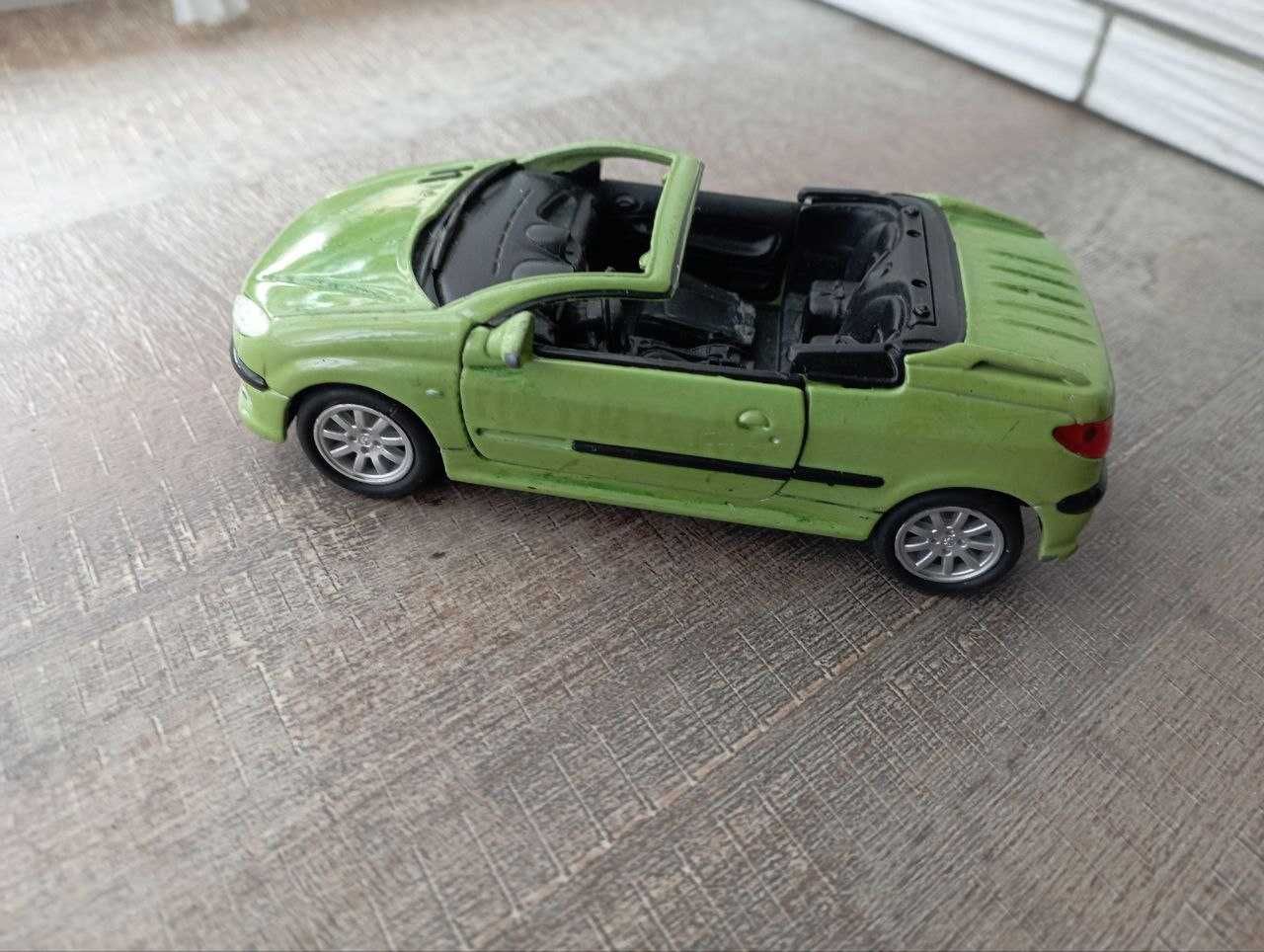 Масштабні моделі BMW Z4, Peugeot 206 CC,Mercedes,PORSCHE