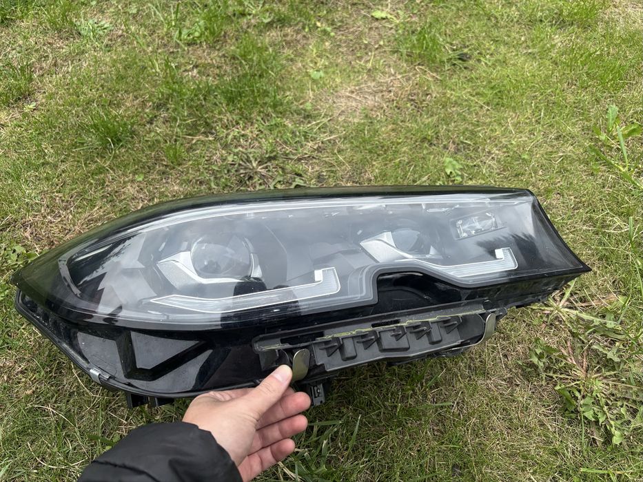 BMW g20 lampa full led shadow prawy przód USA 5A253F4
