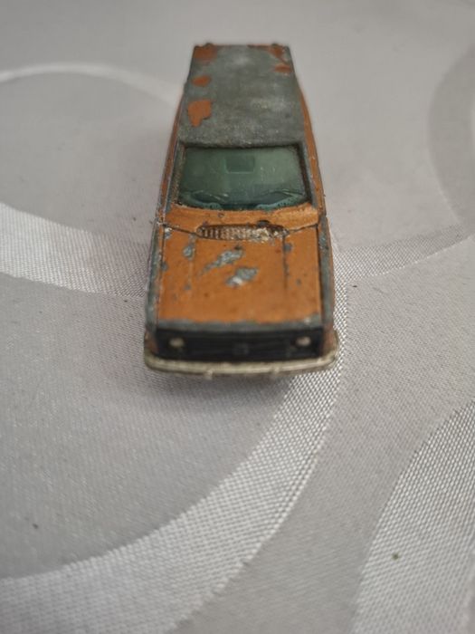 Volvo 245 DL da Majorette
