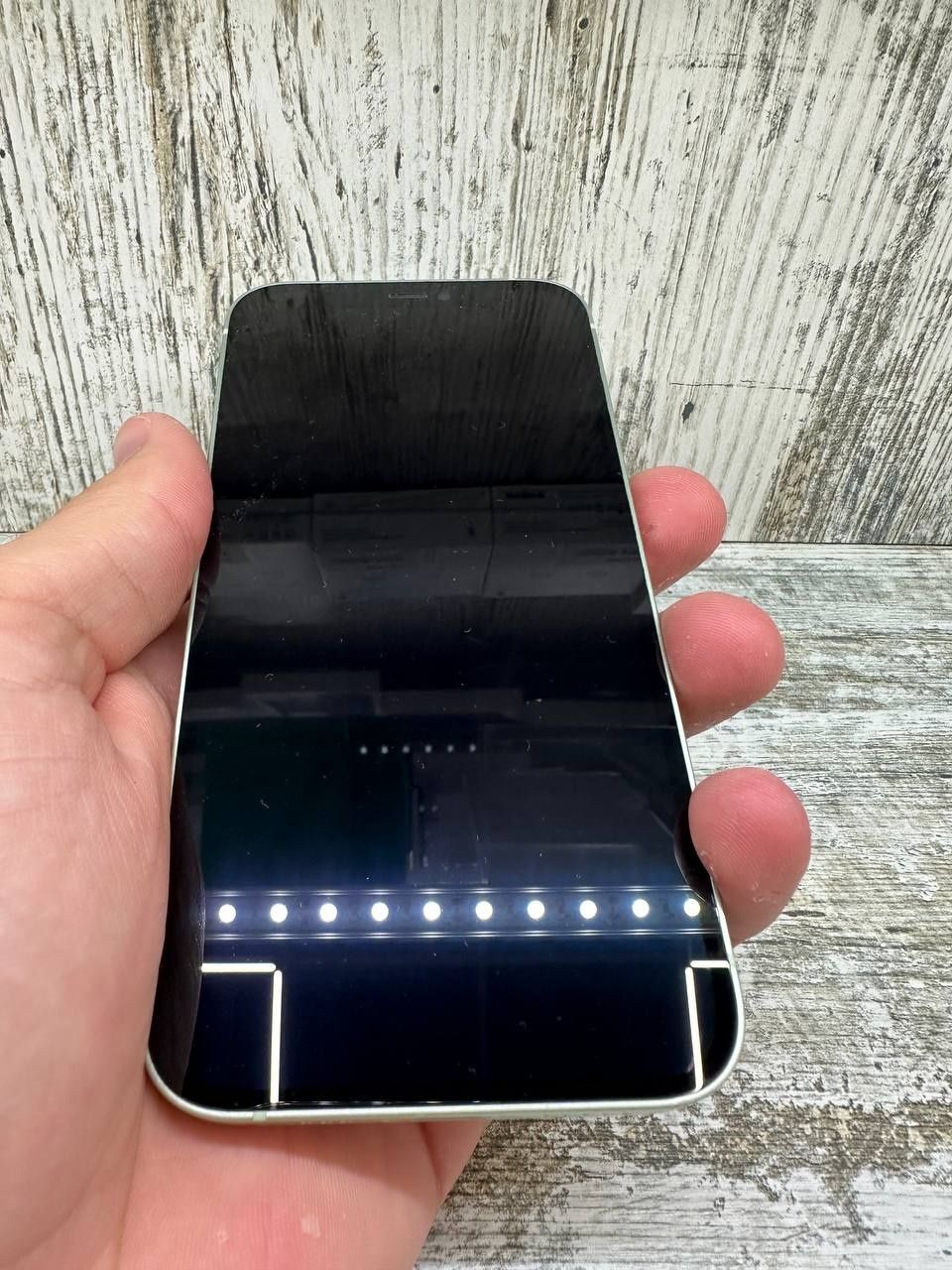 Iphone 12 128gb Green магазин: "Смартс", гарантія 1 місяць