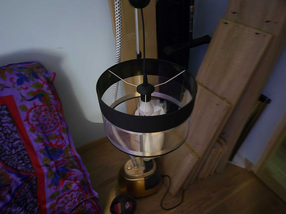 Lampa wisząca. E27 60W