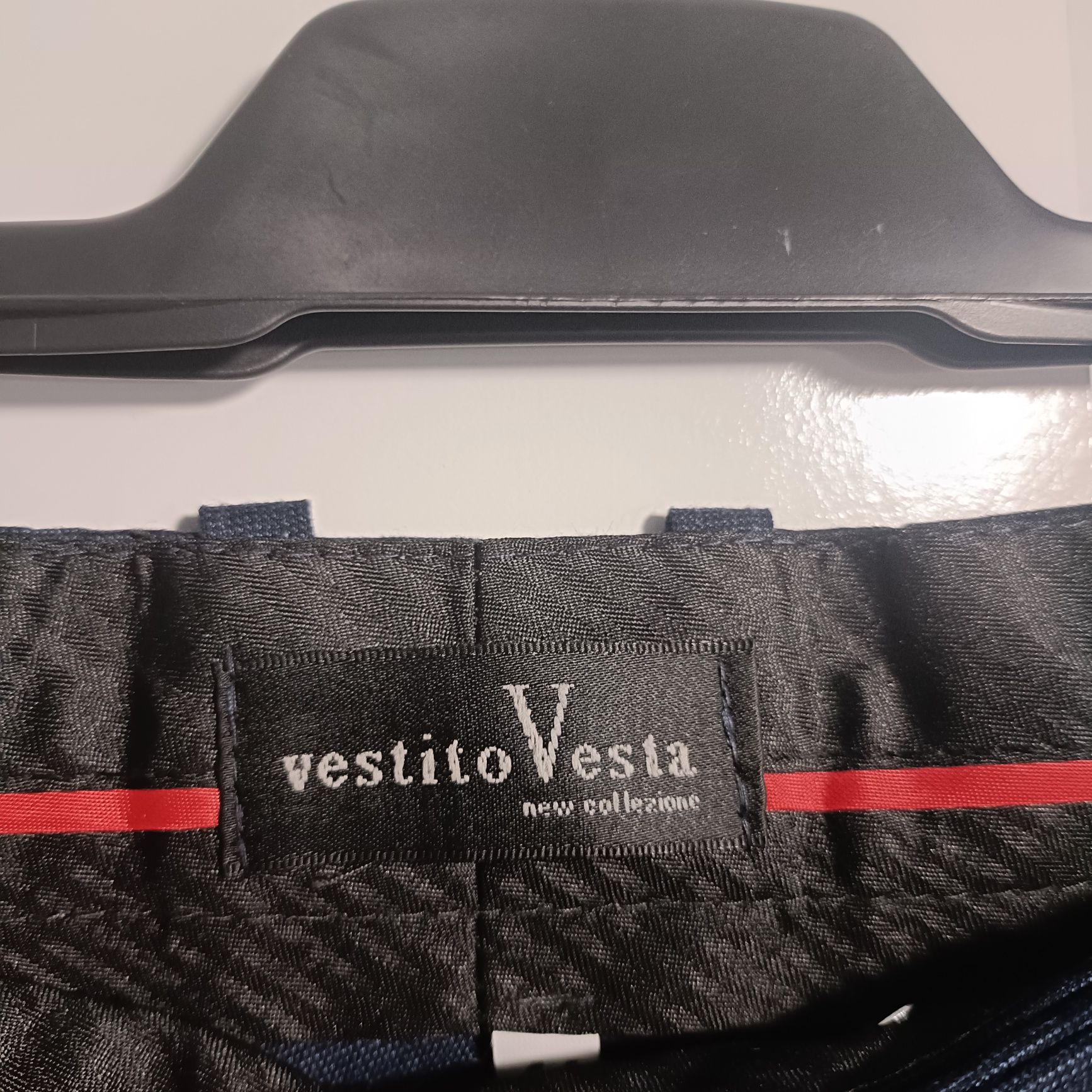 Męski garnitur JES