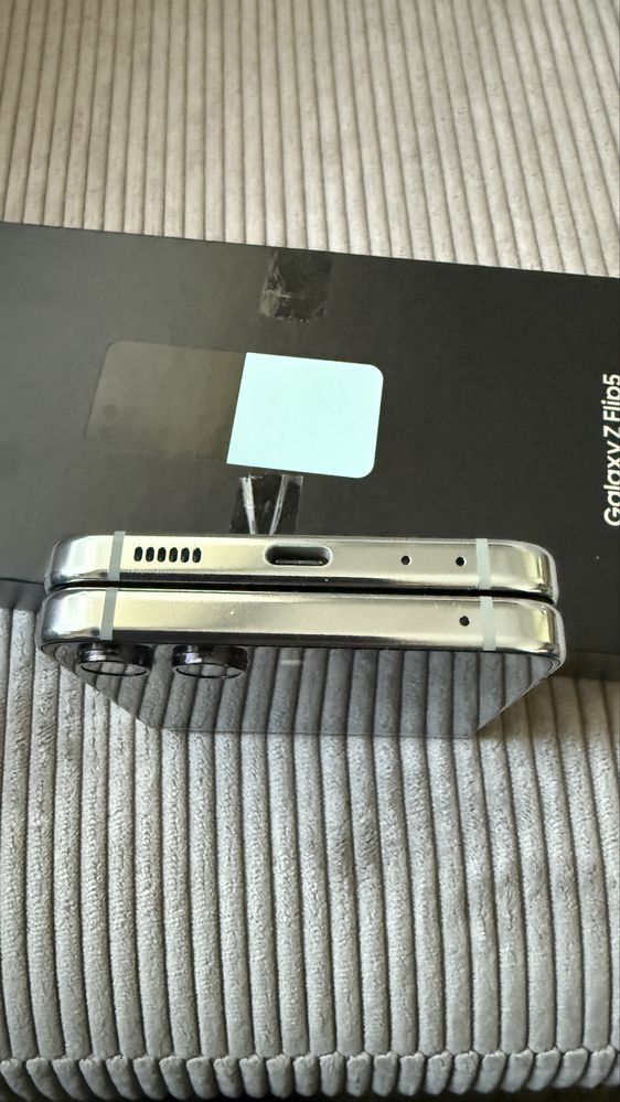 Samsung Galaxy Z Flip 5