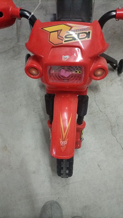 Moto elétrica criança