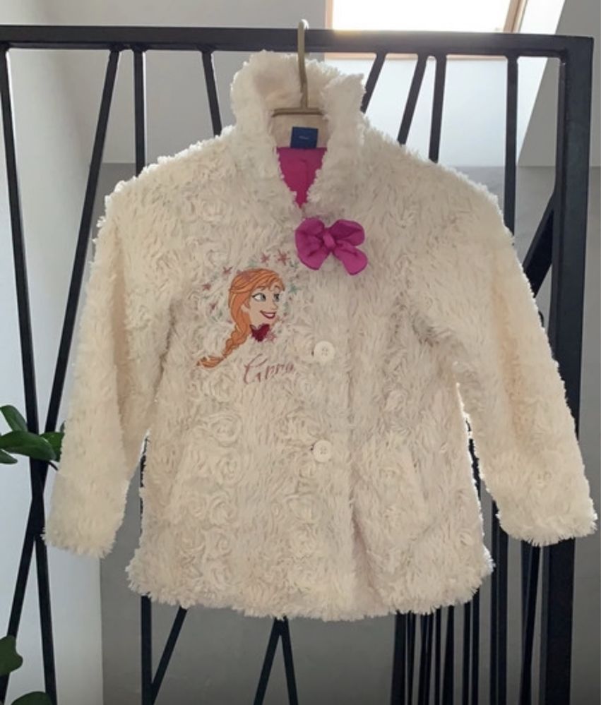 116 płaszcz elza biały Disney kożuszek kurtka płaszczyk