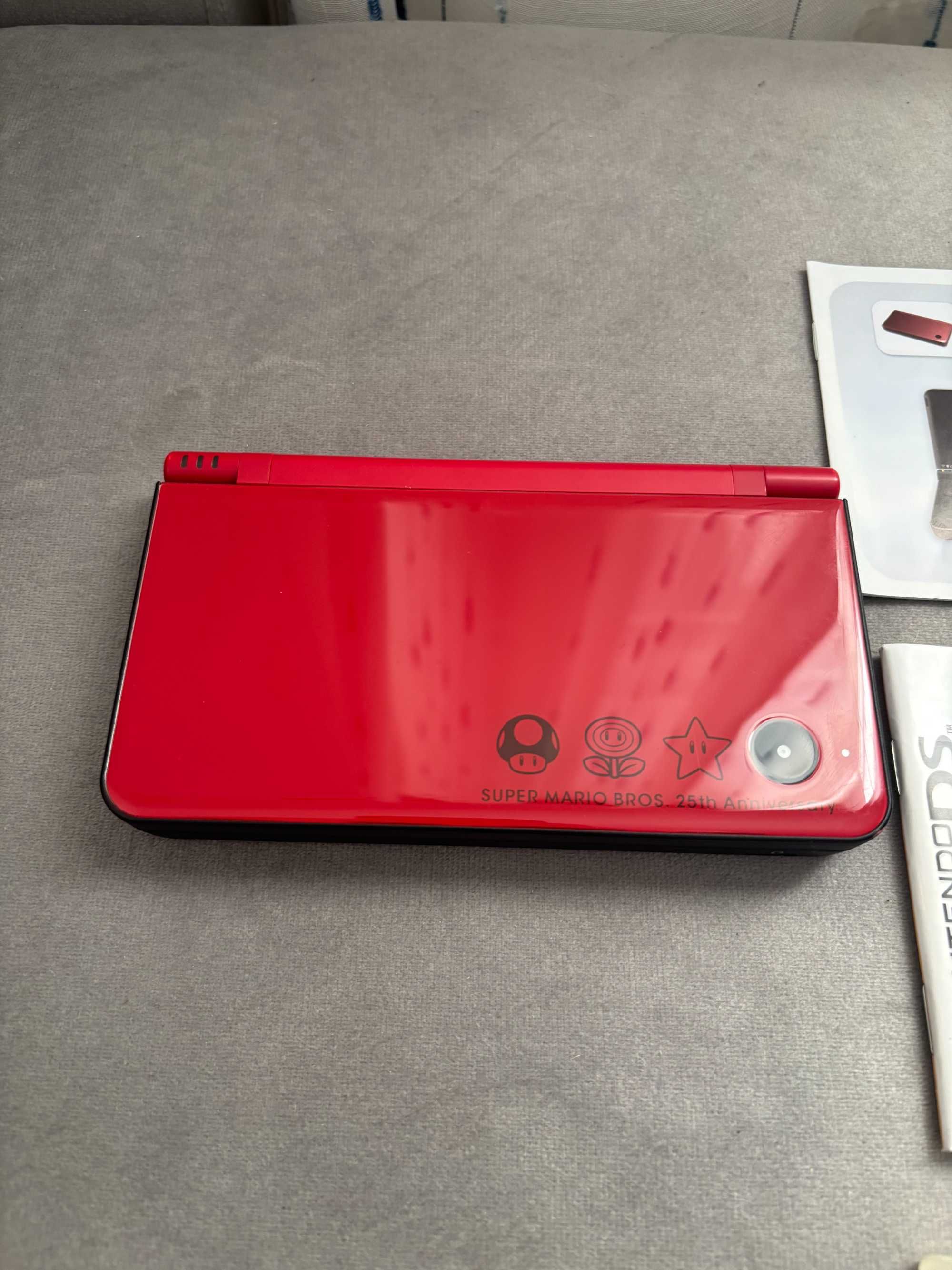 Nintendo DSi XL Super Mario Bros. 25th Anniversary COMO NOVA + Jogo