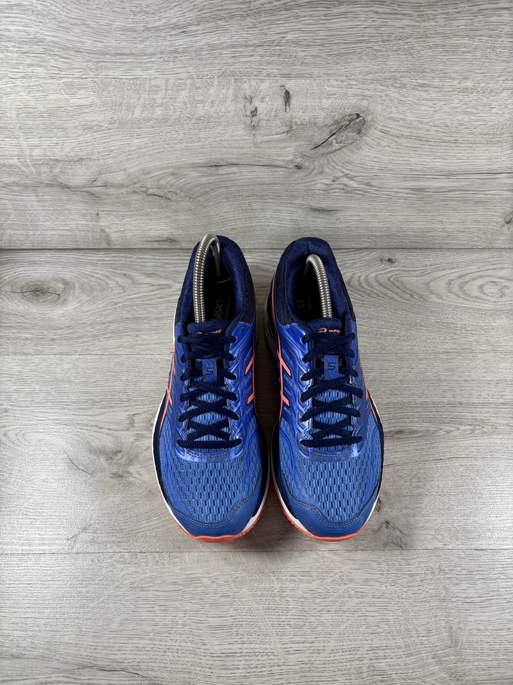 Asics GT 2000 жіночі бігові кросівки