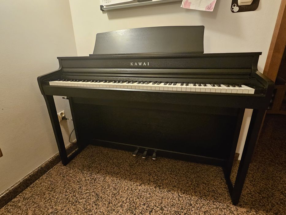 E pianino Kawai CA 401