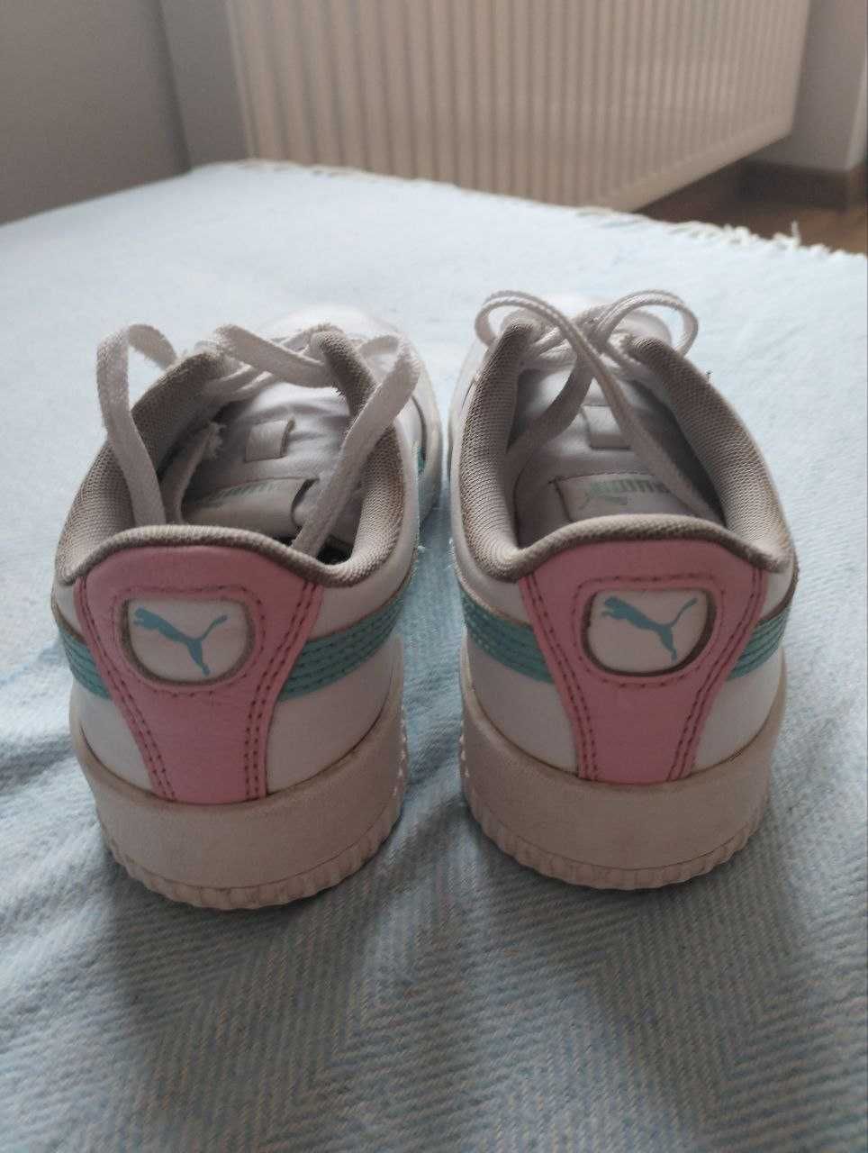Damskie sneakersy Puma