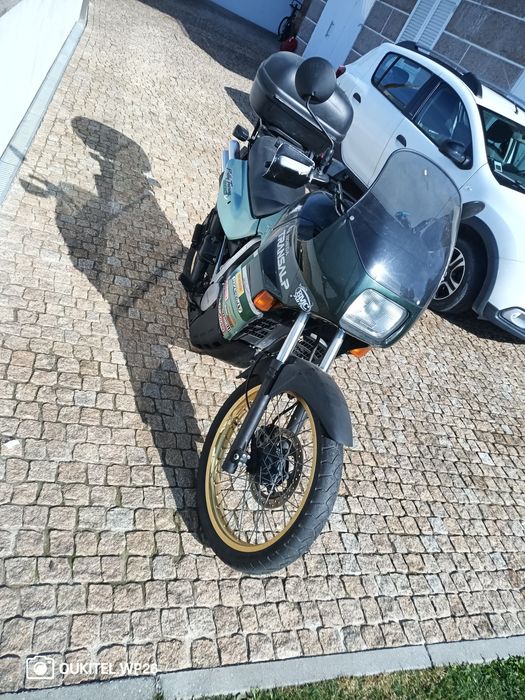 Moto honda transalp