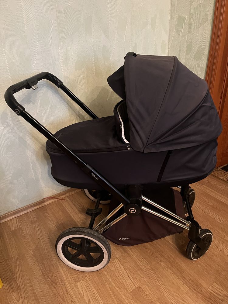 Cybex Priam 3 в 1