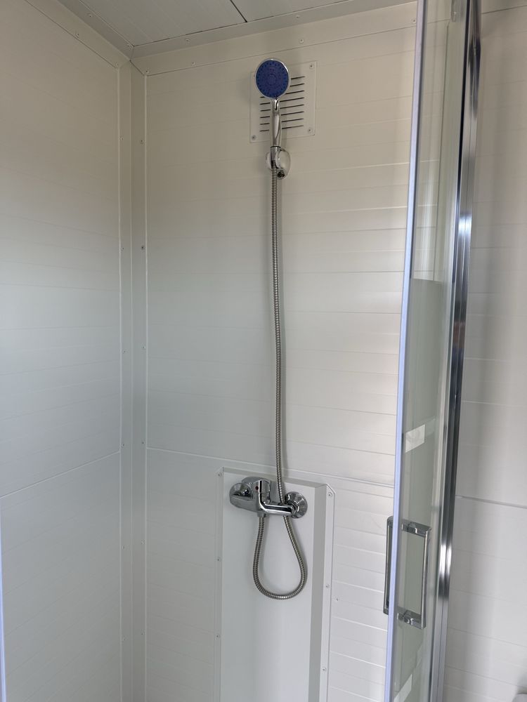 Pawilon WC łazienka kontener sanitarny dostepny od reki